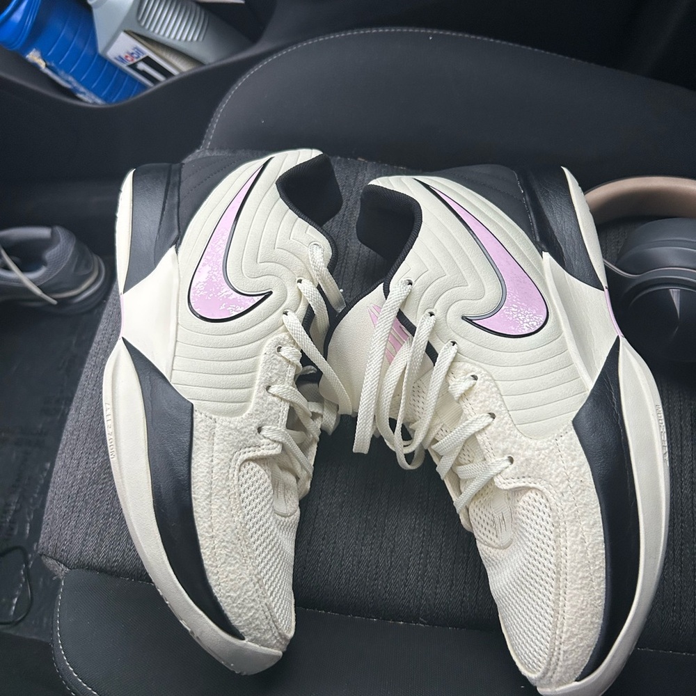 Nike Ja 2